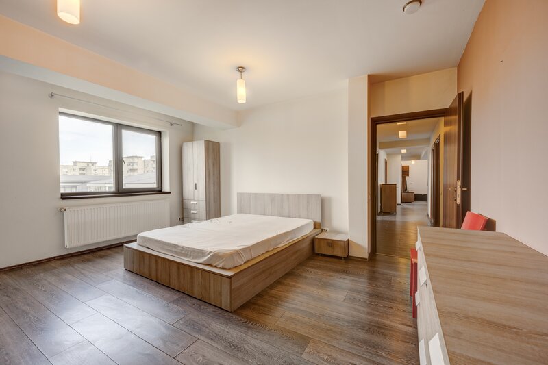13 Septembrie - Str. Baltaretului- apartament 5 camere -147 mp-COMISION 0%