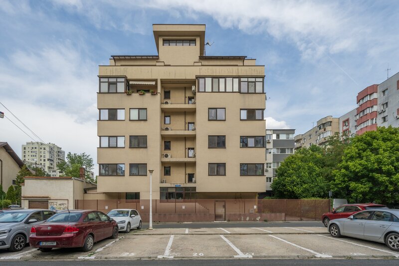 13 Septembrie - Str. Baltaretului- apartament 5 camere -147 mp-COMISION 0%